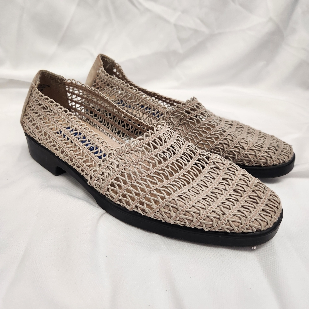 Karen Scott "Bayside" Soft Step Loafer Shoes Comfort Taupe Mesh Size 9M